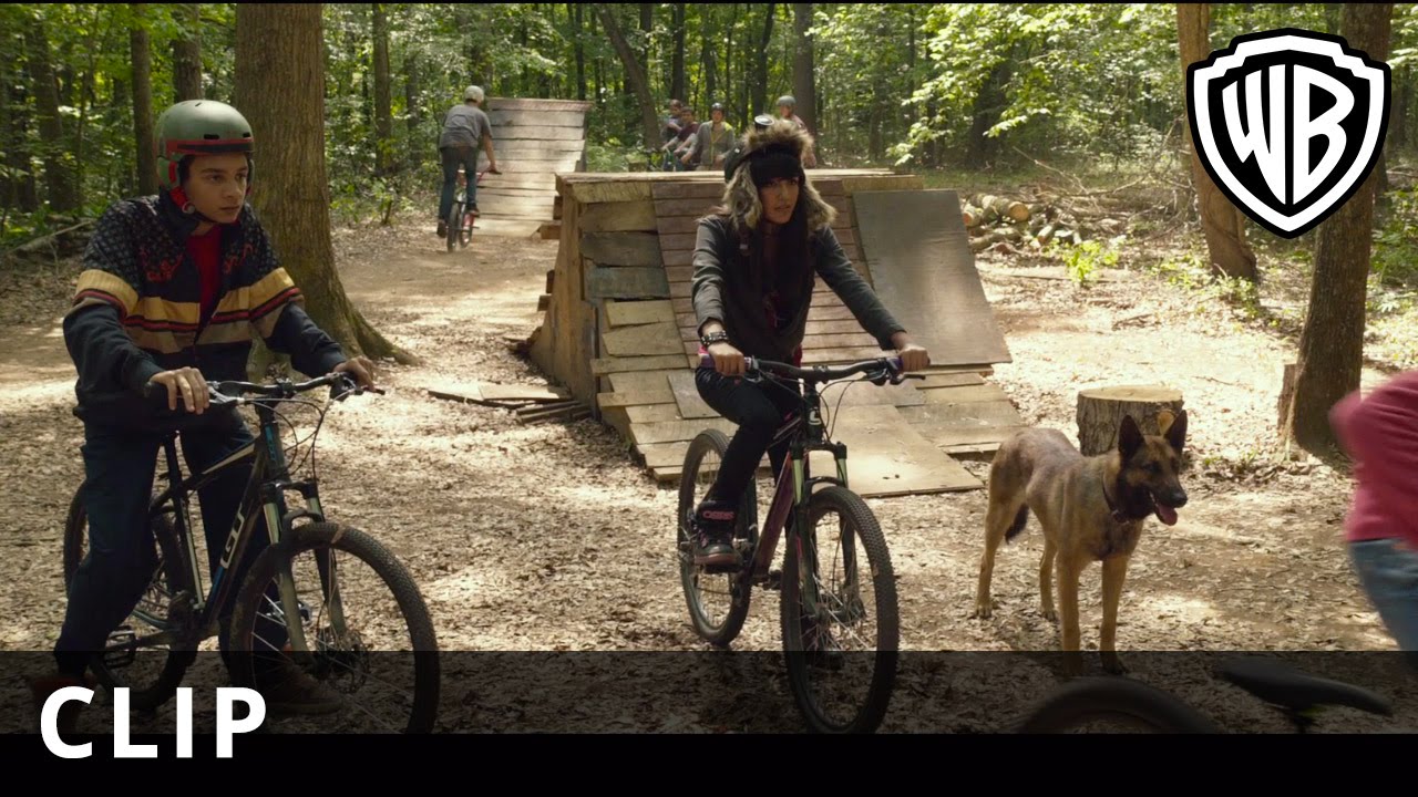 Max – 'Bike Chase' – Official Warner Bros. UK